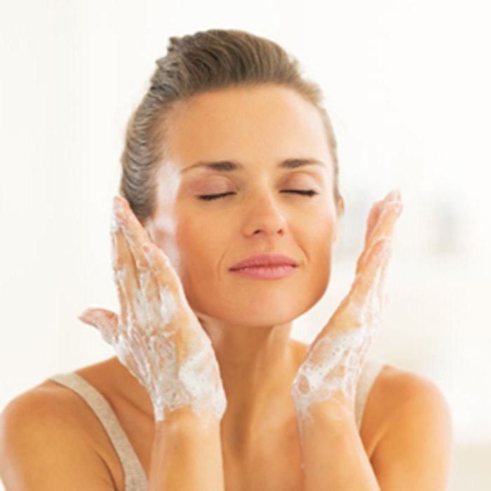 0315_microbeadcleanser_300