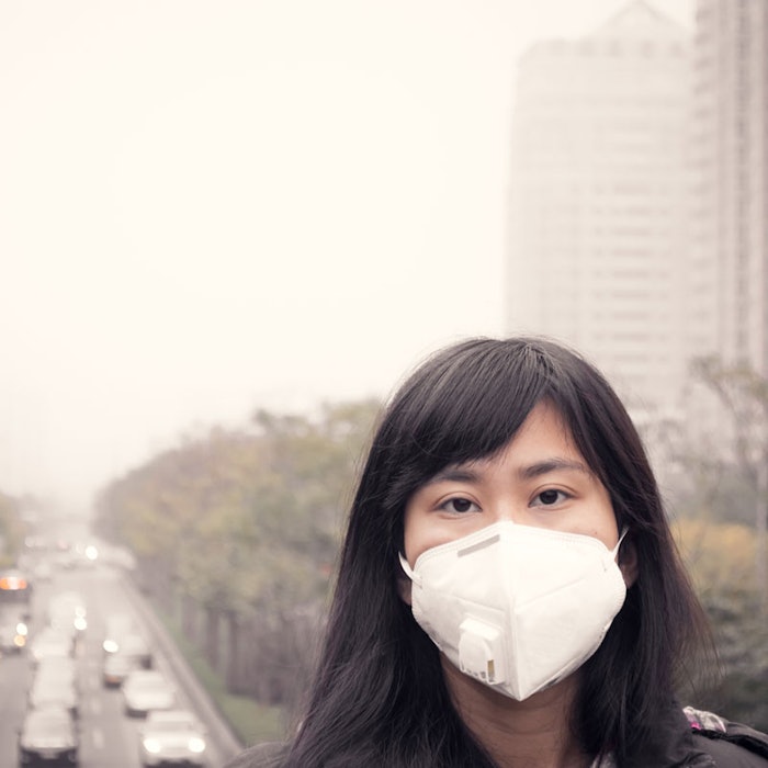 girlinpollution_CT_800