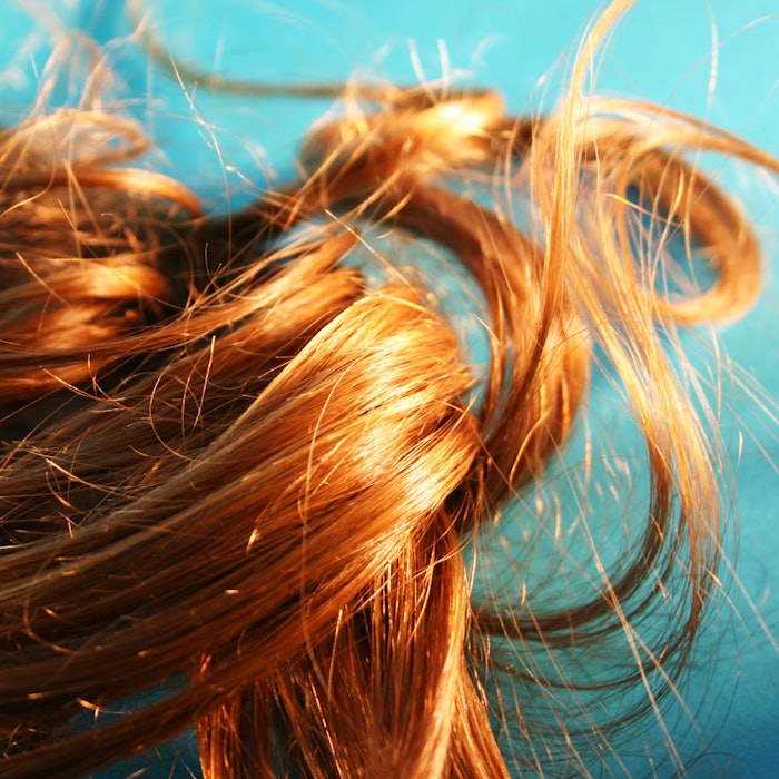 Red-flowing-hair-shiny-850