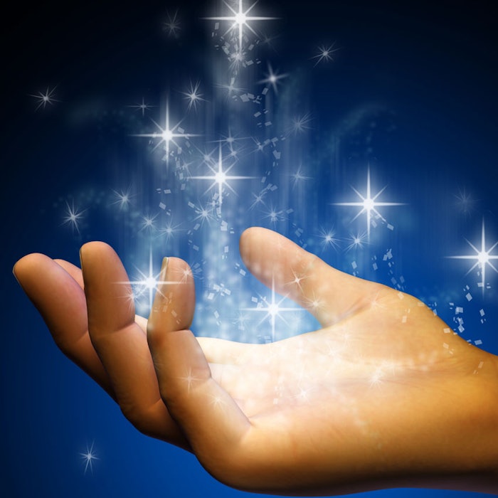 Hand-with-magic-sparkles-850