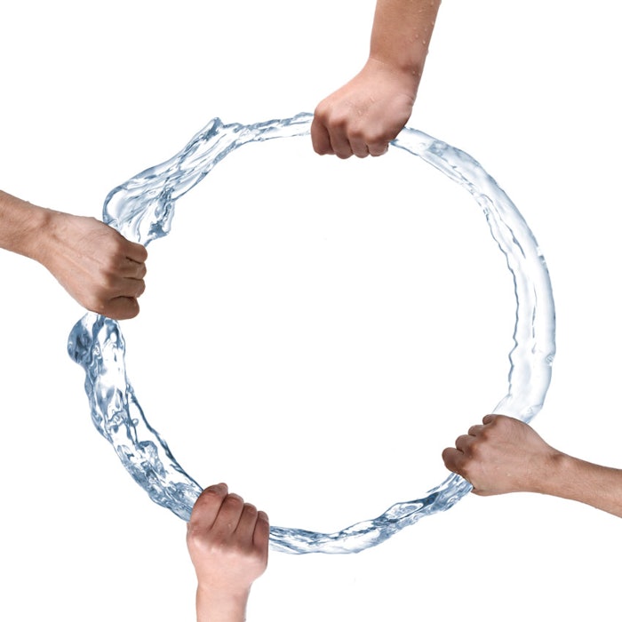 Holding-water-circle-850