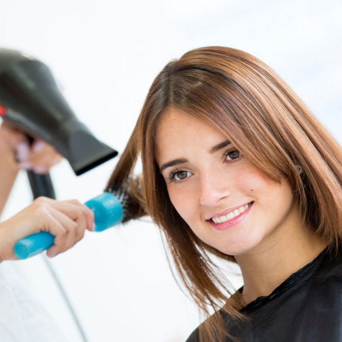 Heat-styling-hair-850