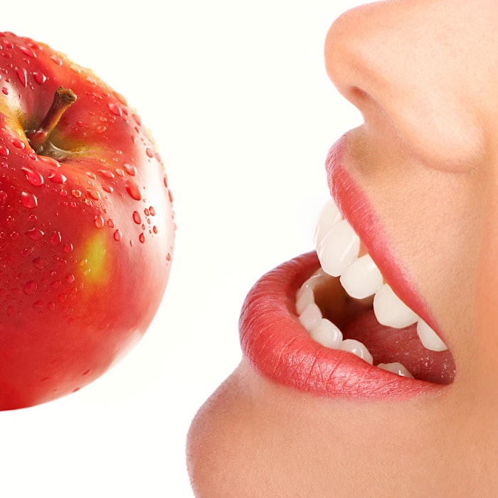 Red_apple_beauty_850