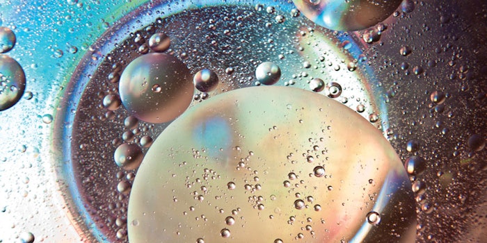 Lipid-spheres-oil-water-850x425