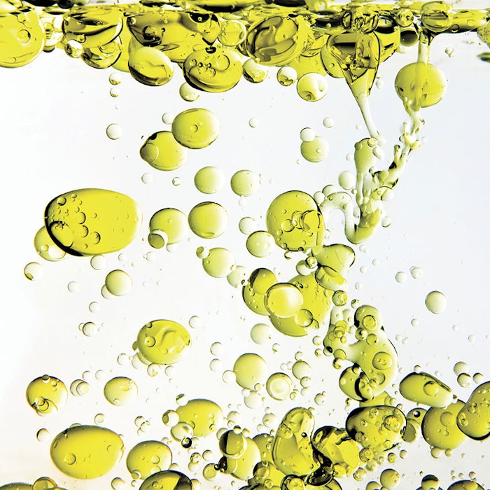 OilInWater850