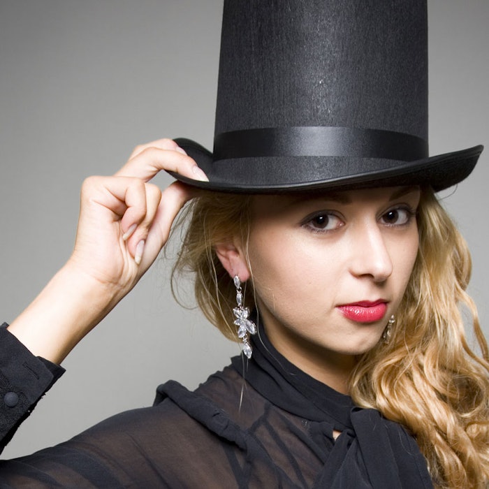 MagicHatClearSkin850