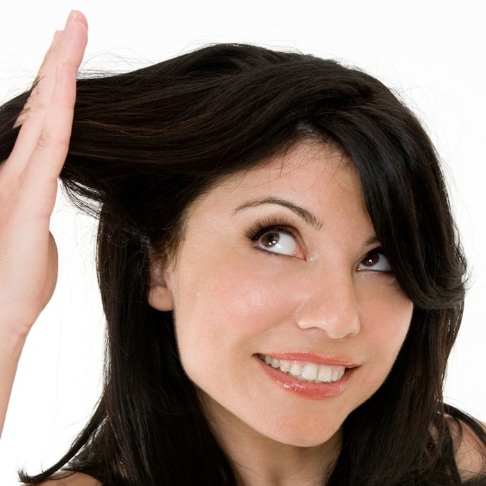 BrunetteHairInspect850