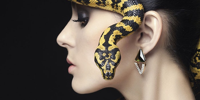 BeautywithSnake850x425