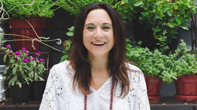 danielle-conte