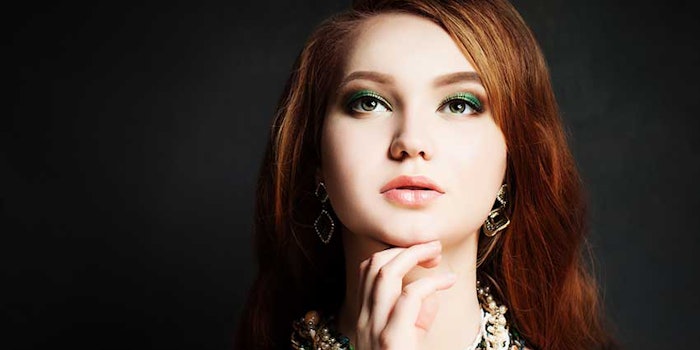 redhairedwoman_425