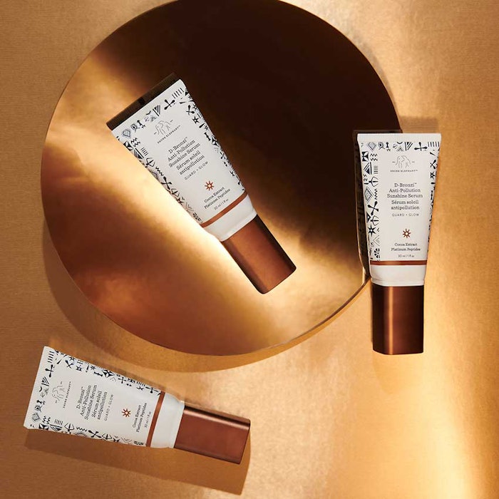 D-Bronzi_lifestyle2_850