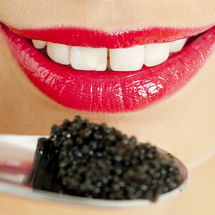 SmileLipsCaviar850