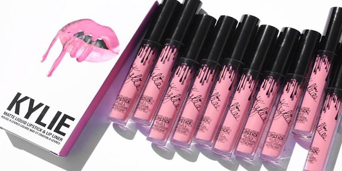 425-kylie-smile1