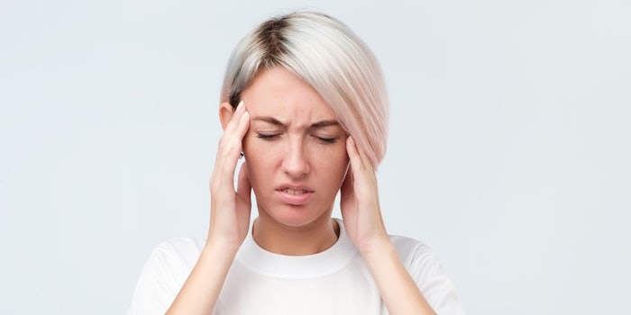 WomanwithWhiteHairStress850x425