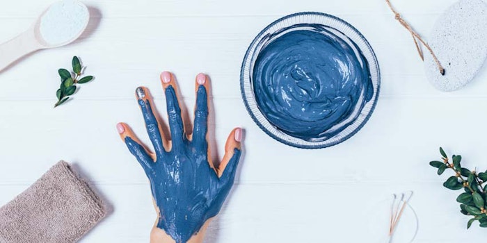 HandMaskBlueGrey850x425