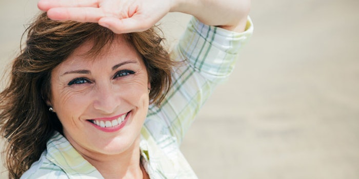 MiddleAgedWomanSunBeauty_850x425