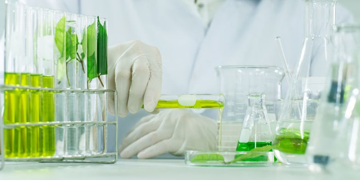 GreenChemistryScienceLabBeakersFlasksTestTubes_850x425