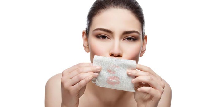 The best poster award for, 'A Novel Technology for Cosmetic Transfer Prevention,' went to Tomomi Suga of L’Oréal (Japan).