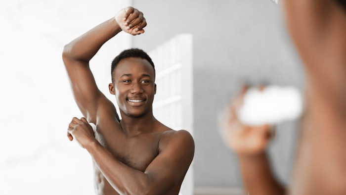 Zinc oxide decreased total bacterial growth; specifically that of the odor-producing Corynebacterium spp. and Staphylococcus hominis.