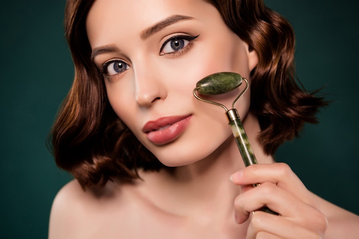 Some 2022 skin care trends are beauty bars, body care, cryotherapy and lip care, according to Allure.