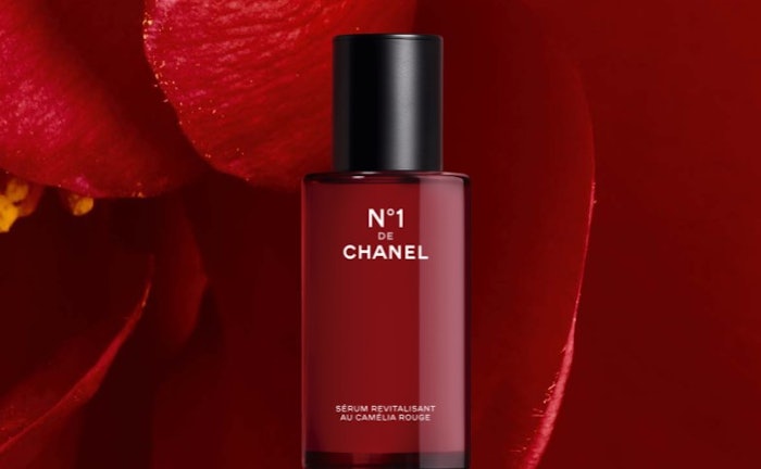 No. 1 De Chanel Revitalizing Serum as shown as the brand's website.