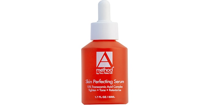 The Skin Perfecting Serum is said to tighten, improve texture, tone and reduce the appearance of enlarged pores. This serum also helps stimulate natural collagen production.