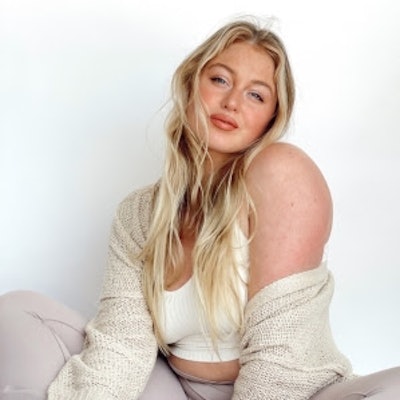 Iskra Lawrence