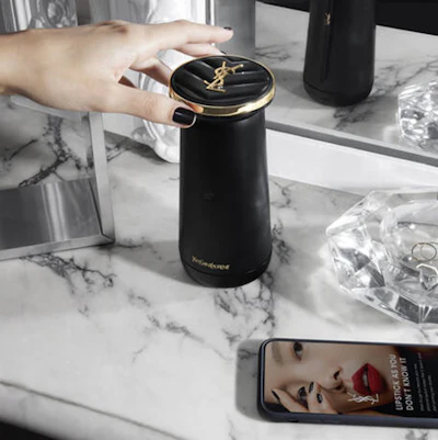 Read the Label: Yves Saint Laurent's Rouge Sur Mesure Device Read the Label: Yves Saint Laurent's Rouge Sur Mesure Device