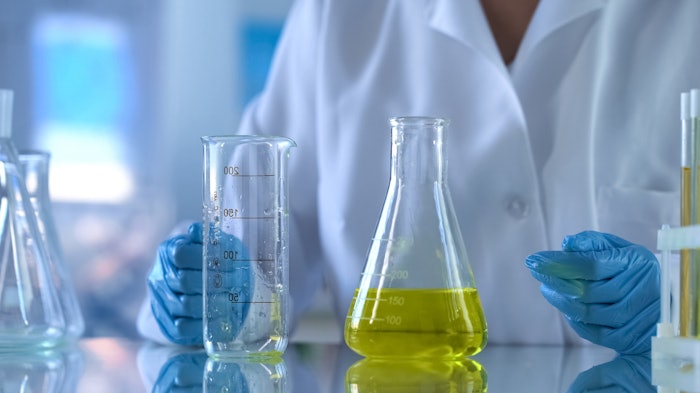 Crypto anionic surfactants are mainly in a nonionic state when the pH is below 3.