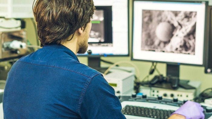 The author proposes an approach to gather more information from the initial EM image that is then evaluated with the gray-scale EM data as a false-color overlay.