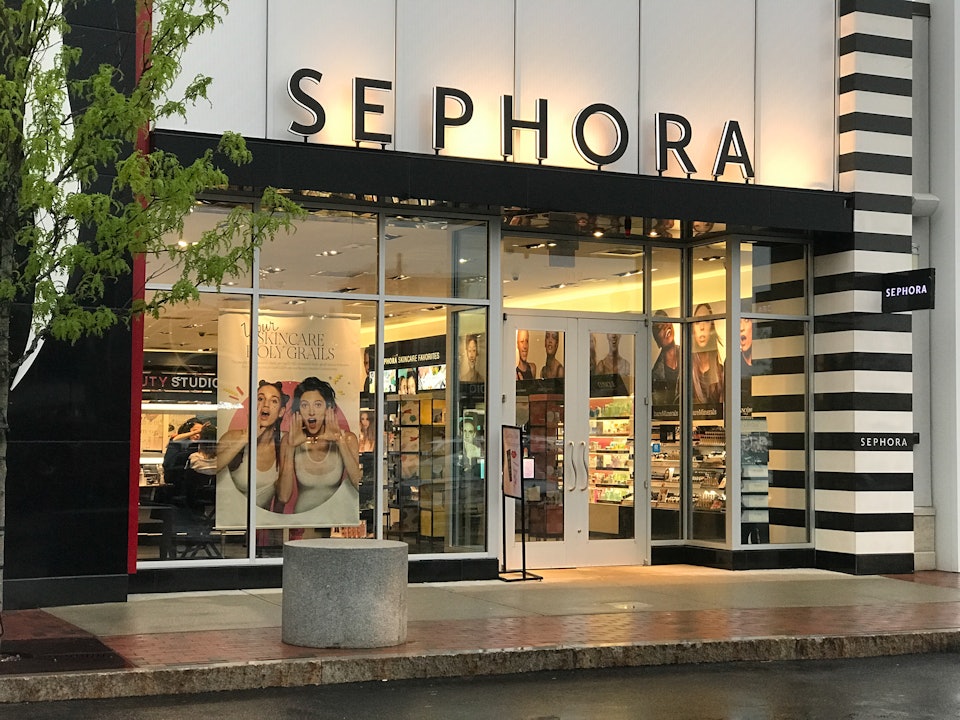 Sephora Perfume and Cosmetics Shop - Paris Editorial Stock Image - Image of  business, cosmetics: 46029224