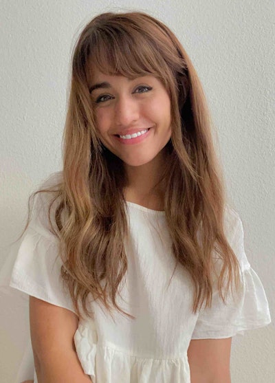 Miish Quiroz is a 2022 Nailpro 30 Under 30 winner
