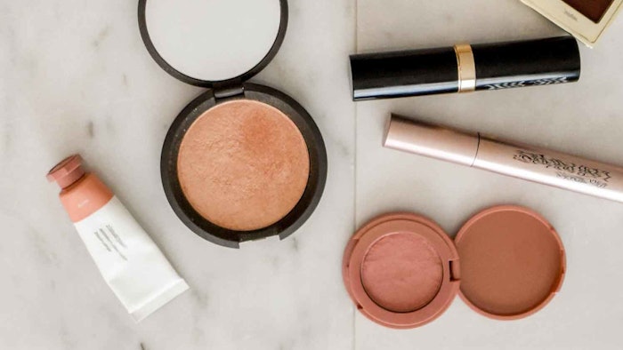 Up by 550% in Google searches this week was the phrase, 'pancake makeup brand.'