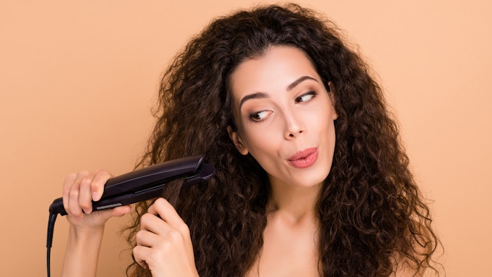 The ingredient is a non-ecotoxic, double-derivatized cationic guar and focuses on the trend of bio-based and silicone-free solutions in hair care and delivers thermal protection in transparent formulations.