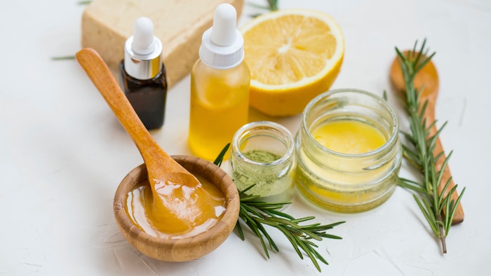 With the expanded agreement, Univar Solutions has added Angus' portfolio of natural botanical extracts, adding rosemary leaf, sage leaf, vanilla bean, white tea leaf, yarrow and others to the company's existing portfolio.