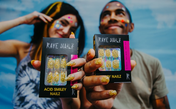 Do you love the festival season and the vibrant, colorful, and fun atmosphere it brings? Rave Nailz is here to help you keep the festival vibes alive all year long with their bold and colorful nail designs.