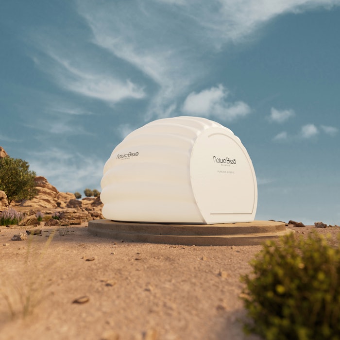 Pure Air Bubble New Campaign 3 D Visual 3 K 03 (1)