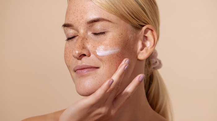 A new report from Kline argues that the application of emollients and moisturizers, delivery systems, fragrances and essential oils, texture modifiers, and exfoliants can boost sensorial experiences to elevate everyday products and create “indulgent rituals that engage the senses” and emotions while also differentiating products in a crowded and dupe-riddled beauty market.