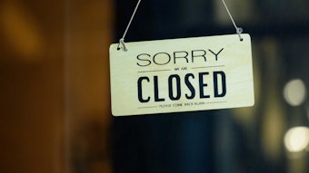 closed please come back business sign in window