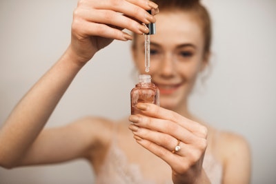 Using a patent-pending plant biofactory production process, Core Biogenesis produces bioactive compounds such as proteins. These proteins are fused to the surface of oleosomes—natural oilseed reservoirs— to create stable actives with enhanced skin delivery.