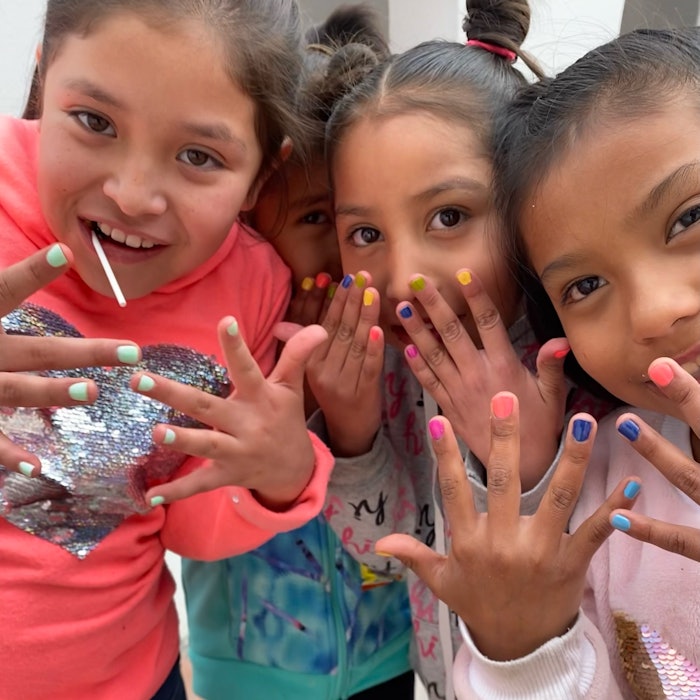 The goal in 2025 is to provide manicures to over 500 girls and women in North Africa, Sierra Tarahumara, Colombia, France, Spain, Turkey, the Amazon and India.