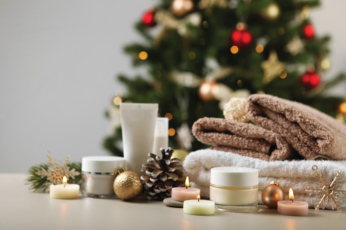 Maximizing holiday retail sales