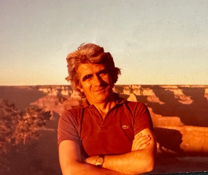 Laure Moutet Manheimer recalls a story of hiking with Robert Bontoux in Arizona.