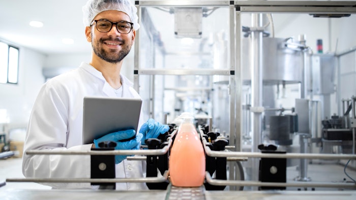 factory technicial in cosmetic factory