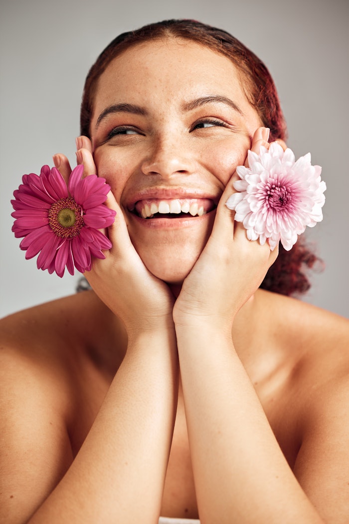 RealSelf’s Real Talk Report revealed five key trends aesthetic practitioners and plastic surgeons can anticipate for the spring season as summer approaches.