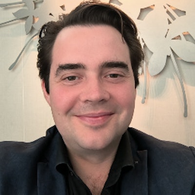 Max Farrow, Sales,Nuon LLC