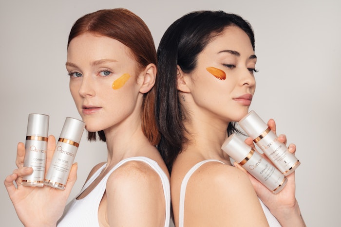 Exosomes leverage signaling peptides to improve cell communication and encourage skin regeneration.