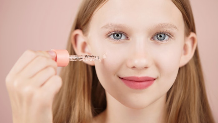 Rituals presented by those aged 7-18 featured sunscreen just 26.2% of the time, included an average of 6 products (average total cost: $168) and highlighted actives that can be irritating to young skin.