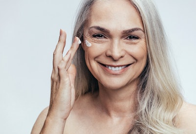 Collapeptyl, from Ashland Specialty Chemicals, is reportedly the first-ever hyalupeptide hybrid that combines hyaluronic acid with peptides (tripeptide-1 and hexapeptide-9).