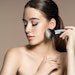 Among other benefits, it delivers light-diffusing, soft-focus effects for a flawless finish.